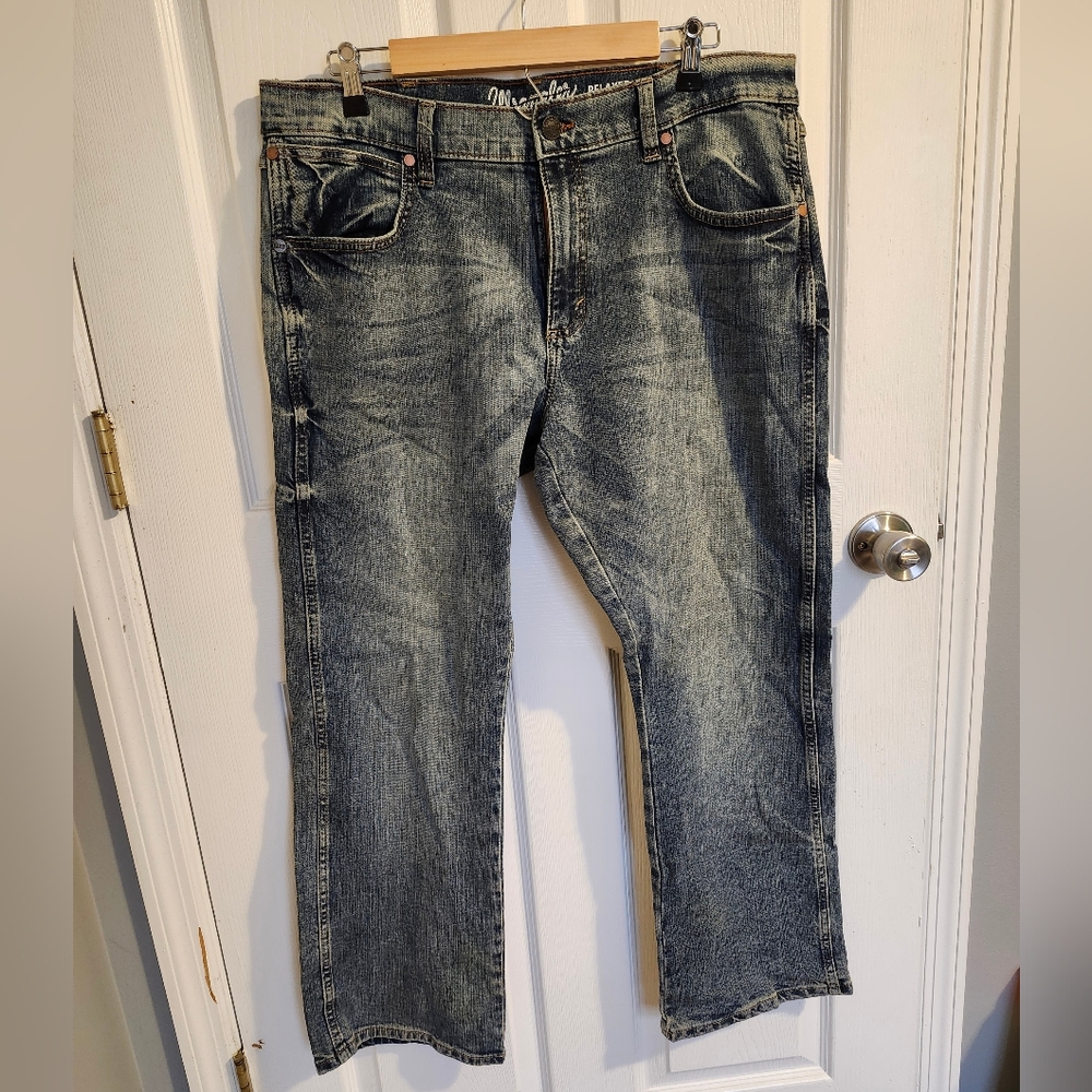 Vintage Wrangler Men's Blue Jeans 35x30